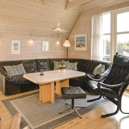 Four-bedroom Holiday In
